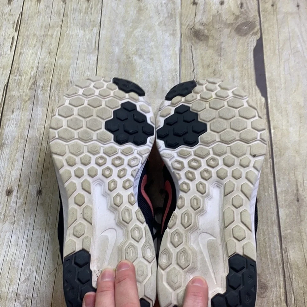 Nike FS Lite Run 3 Sneakers